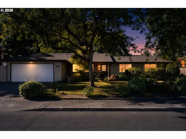 844 NE Baldwin Dr, Hillsboro, OR 97124