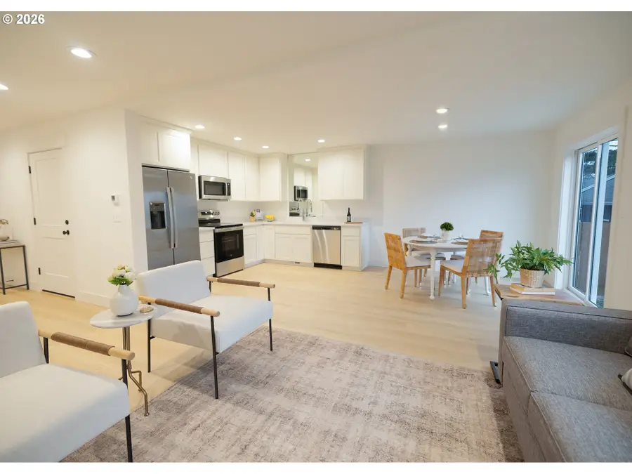 944 H Ave, Seaside, OR 97138 - #3