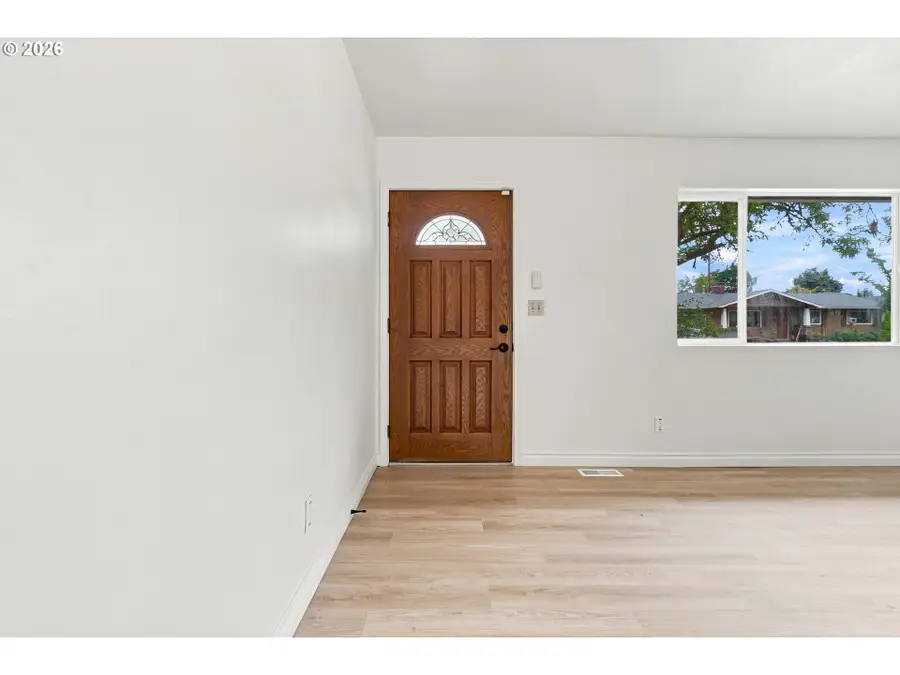 11395 SW 13th St, Beaverton, OR 97005 - #3