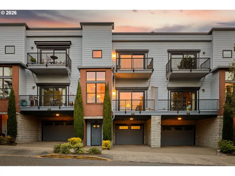635 NW 24th Ave #6-2, Portland, OR 97210 - #2