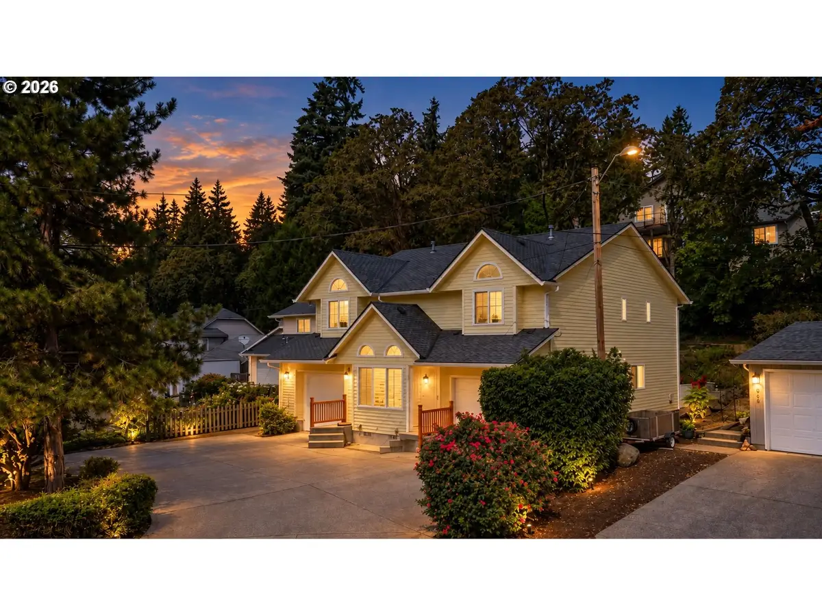 17920 Oatfield Rd, Gladstone, OR 97027 - #1