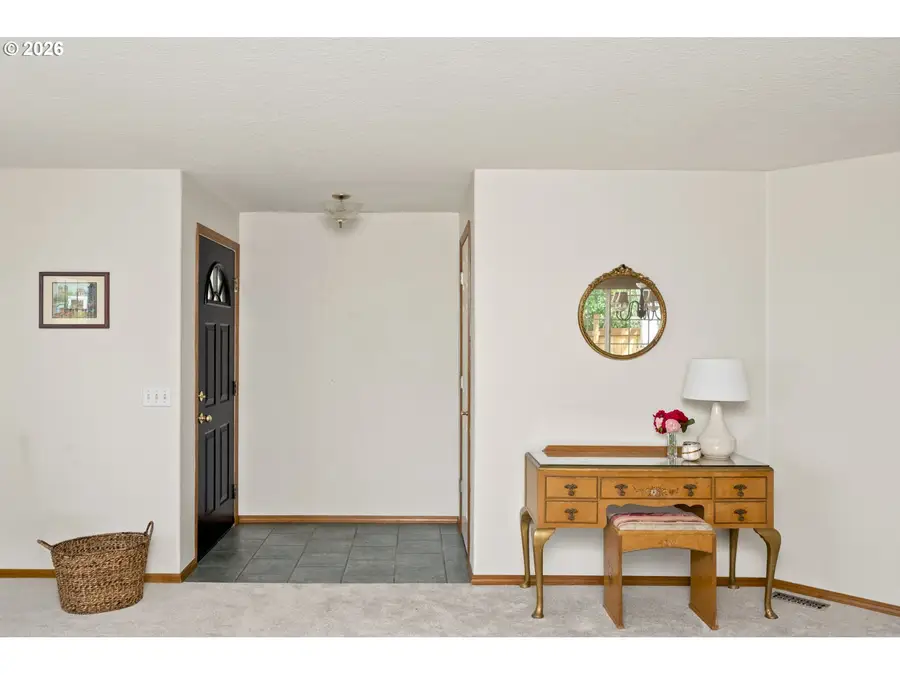 2391 N Kamiakan Dr, Cornelius, OR 97113 - #2
