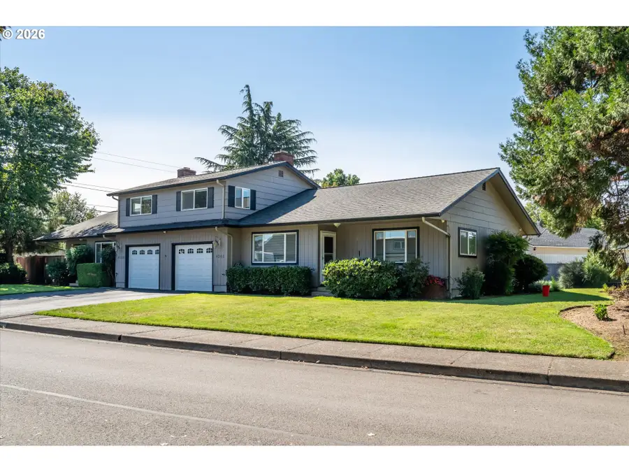 4360 Catalina St, Eugene, OR 97402 - #2