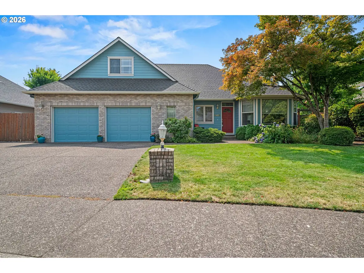 3298 Saint Thomas St, Eugene, OR 97408 - #1
