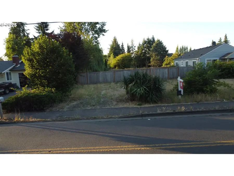 3835 Dove Ln, Eugene, OR 97402 - Image #2