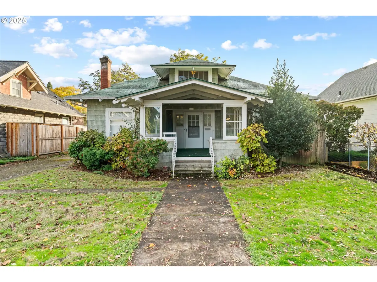 1114 SE Bidwell St, Portland, OR 97202 - Image #1