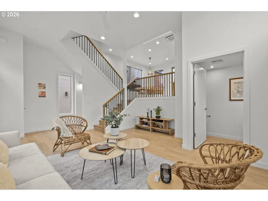 5357 SE Stark St, Portland, OR 97215 - #3