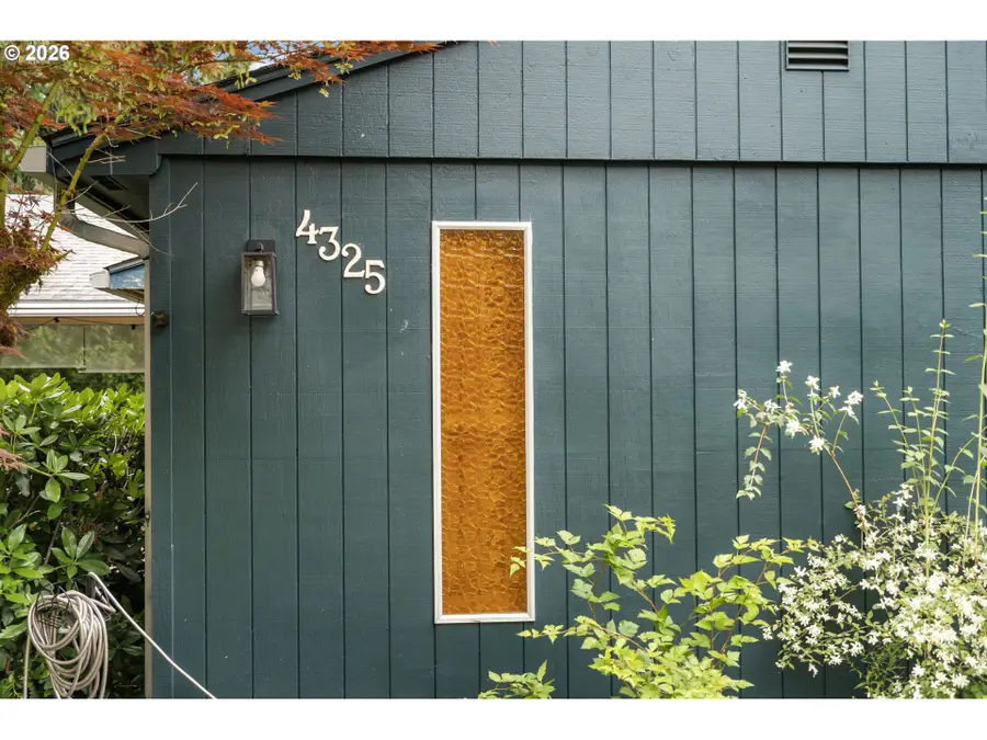 4325 SW 96th Ave, Beaverton, OR 97005 - #2