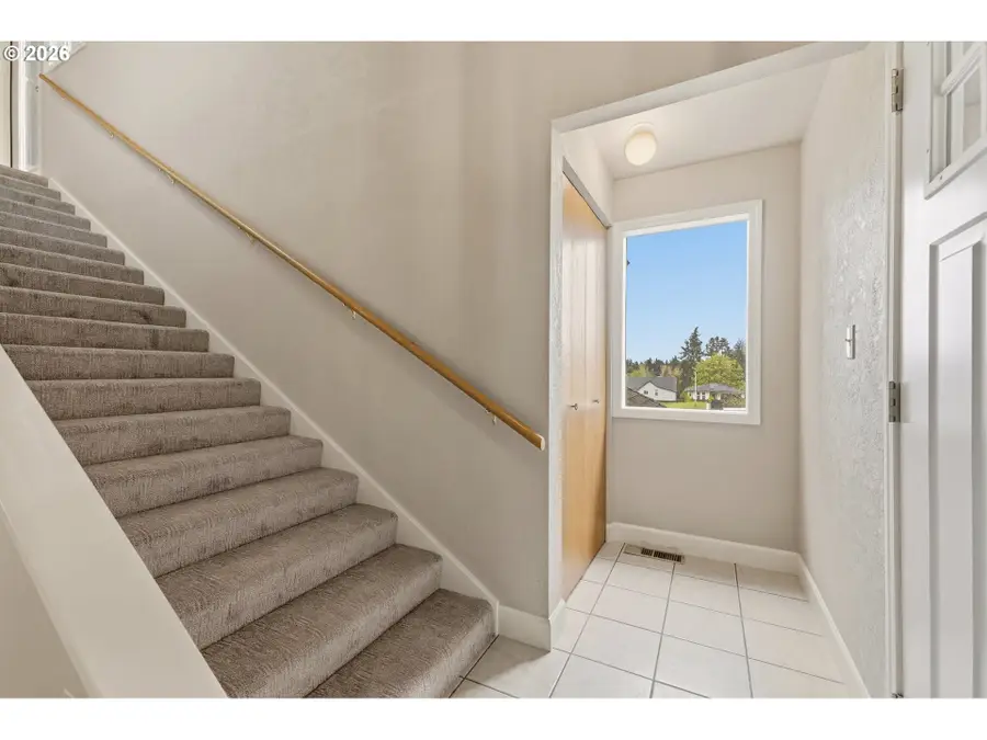 3696 Spring St S, Salem, OR 97302 - #3