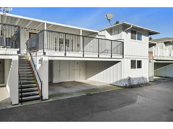 12815 SE Stark St, Portland, OR 97233