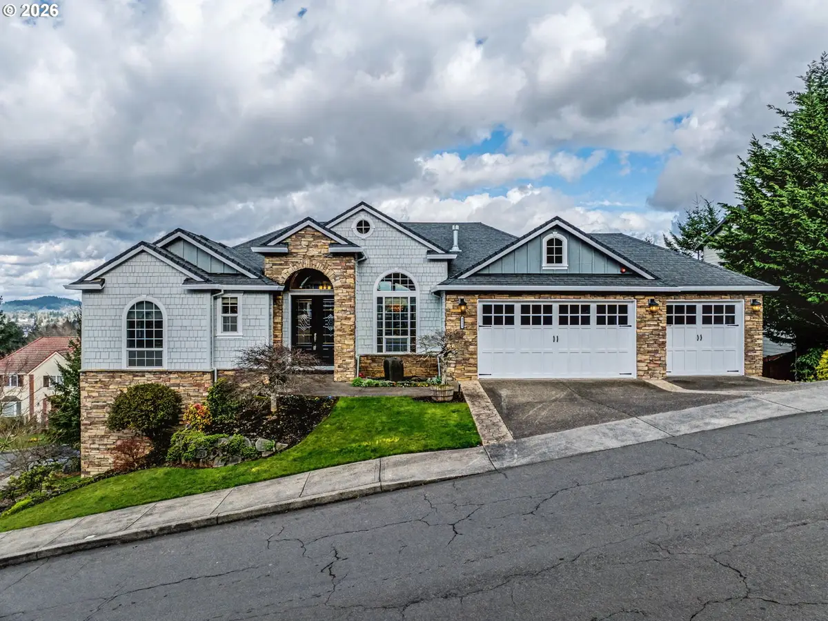 8512 SE Constance Dr, Happy Valley, OR 97086 - #1