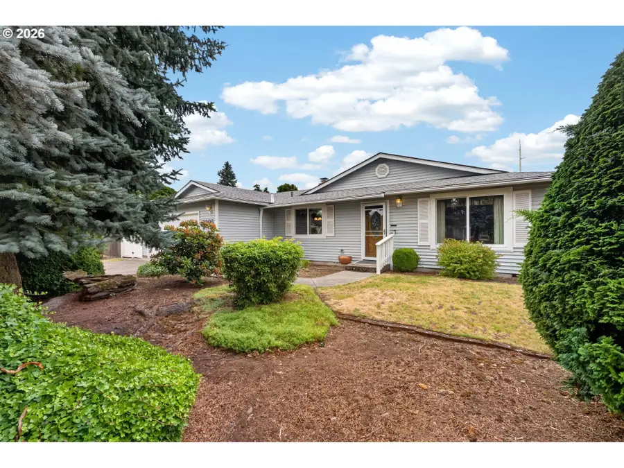 3905 NE 126th Ave, Vancouver, WA 98682 - #2