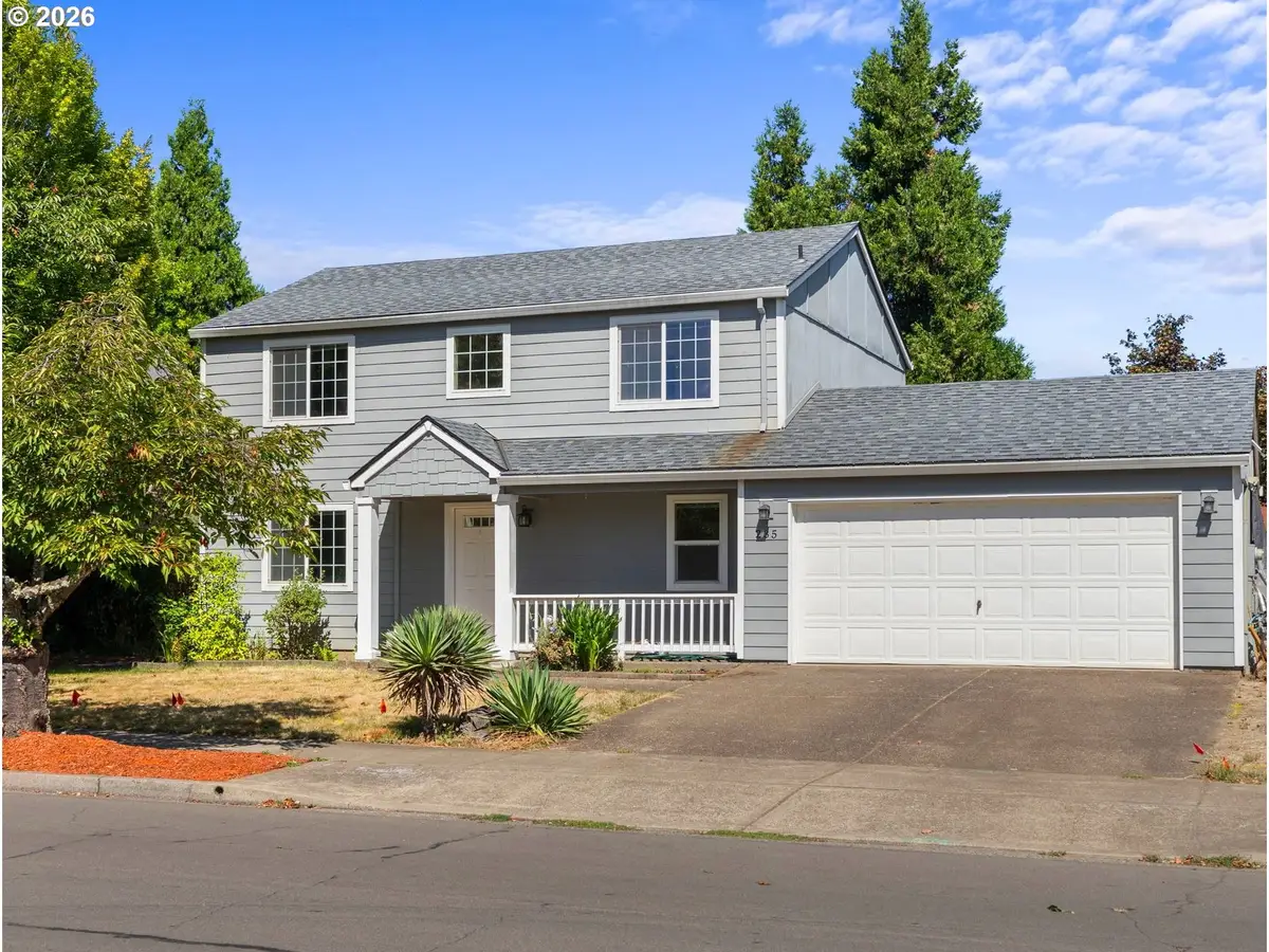 235 NE Lenox St, Hillsboro, OR 97124 - #1