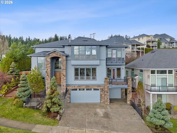 12433 SE Verlie St, HappyValley, OR 97086