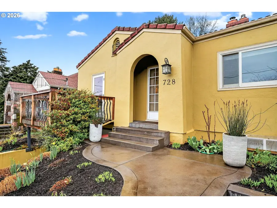 728 SE 55th Ave, Portland, OR 97215 - #2