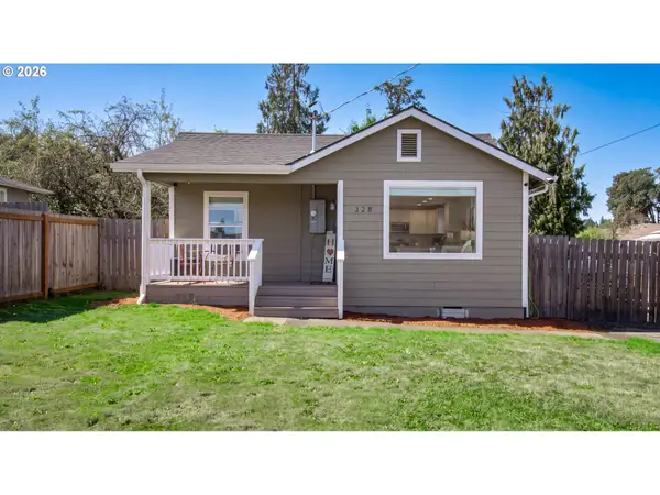 328 9th Ave, SweetHome, OR 97386
