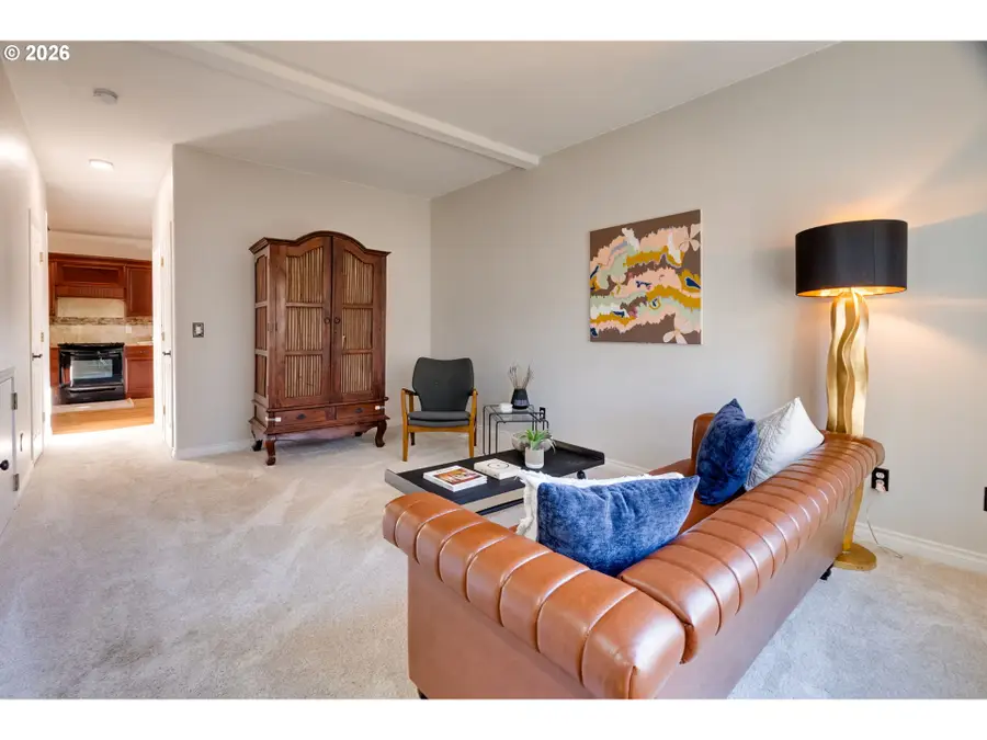 7301 NE Shaleen St, Hillsboro, OR 97124 - #3