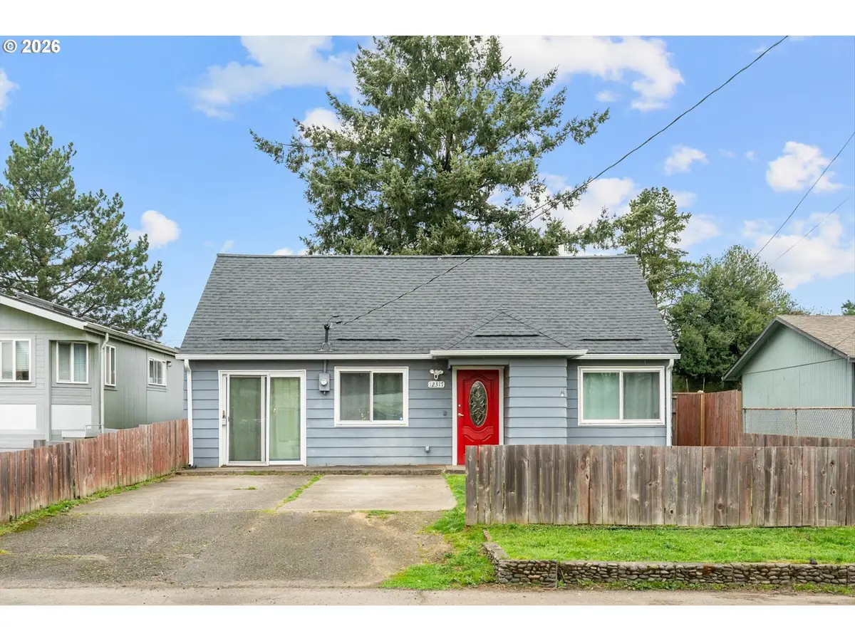 12317 SE Tibbetts St, Portland, OR 97236 - #1