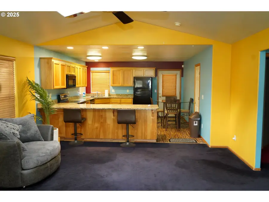 507 Littlewood Ln, Eugene, OR 97404 - Image #3