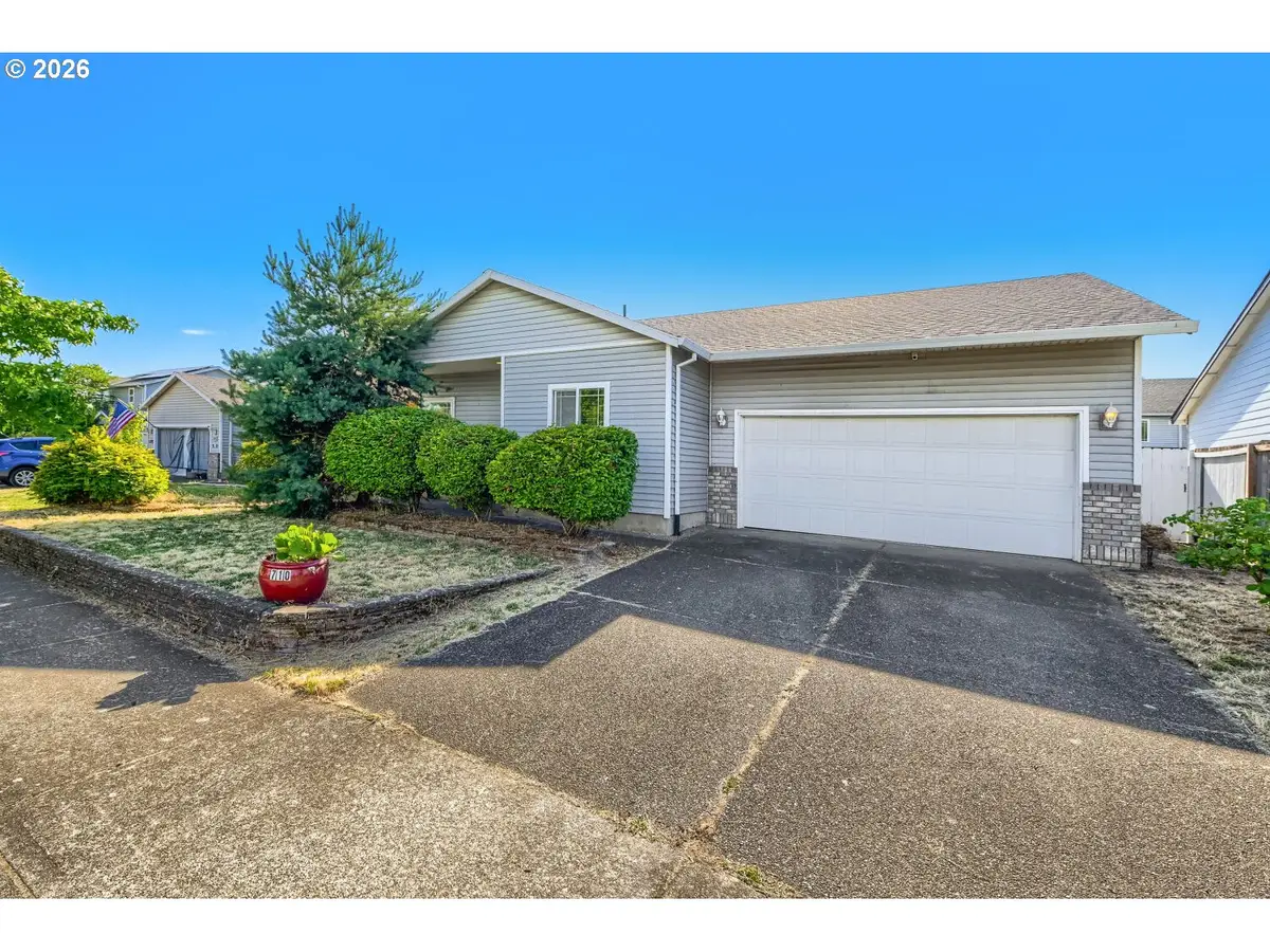710 Mary Dr, Molalla, OR 97038 - #1