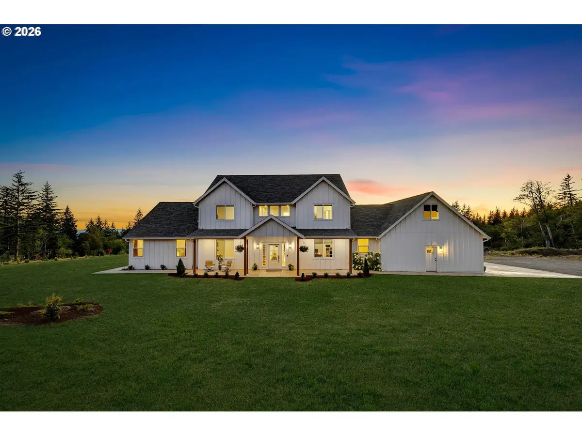 24020 NE Alvas Rd, Battle Ground, WA 98604 - #1
