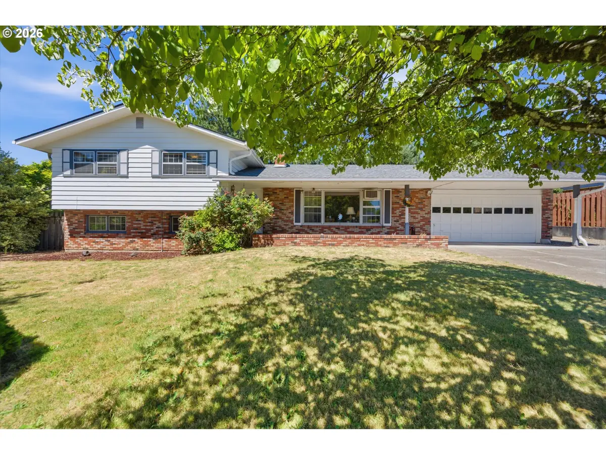 6885 SE Molt St, Milwaukie, OR 97267 - #1