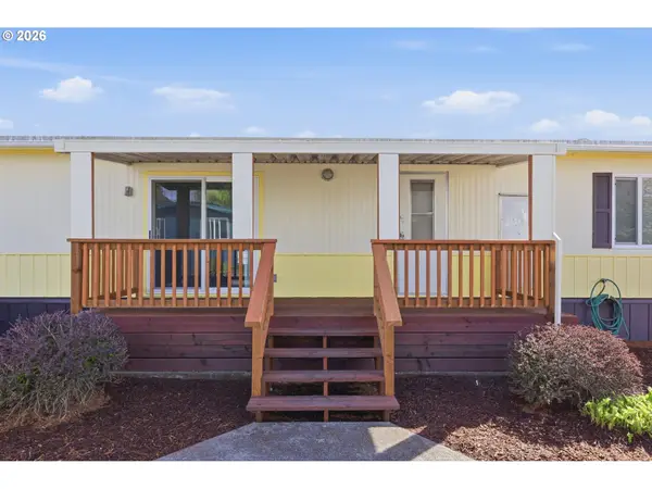 1800 Lakewood Ct #134, Eugene, OR 97402