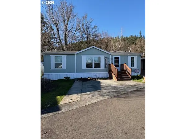 10901 SE Powell Blvd #5, Portland, OR 97266