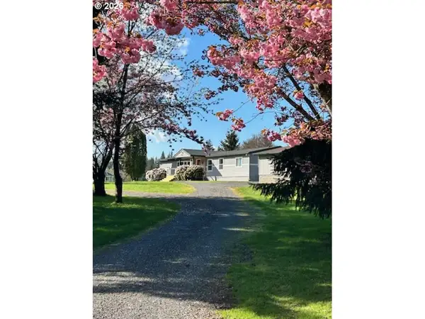 1300 NW 384th Cir, LaCenter, WA 98629