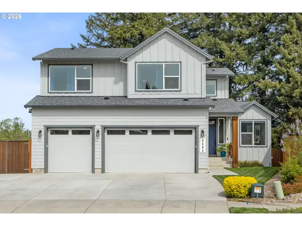 3304 N Irvine Dr, Cornelius, OR 97124