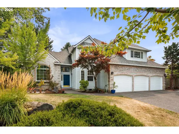 500 NW Pacific Grove Dr, Beaverton, OR 97006