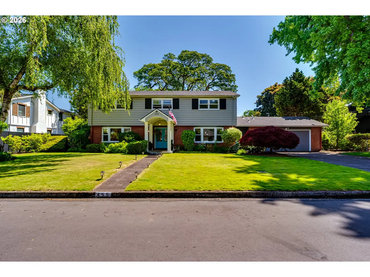 455 Fair Oaks Dr, Eugene, OR 97401 - #1