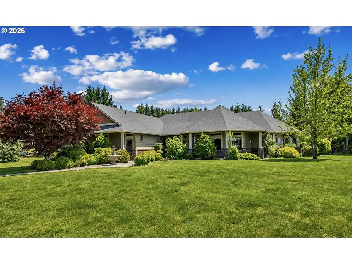 33515 SE 20th St, Washougal, WA 98671 - #1