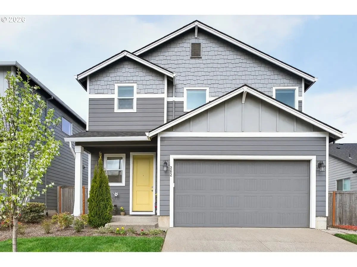 262 W 17th St, Lafayette, OR 97127 - #1