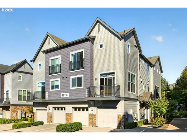 10781 NE Red Wing Way #204, Hillsboro, OR 97006