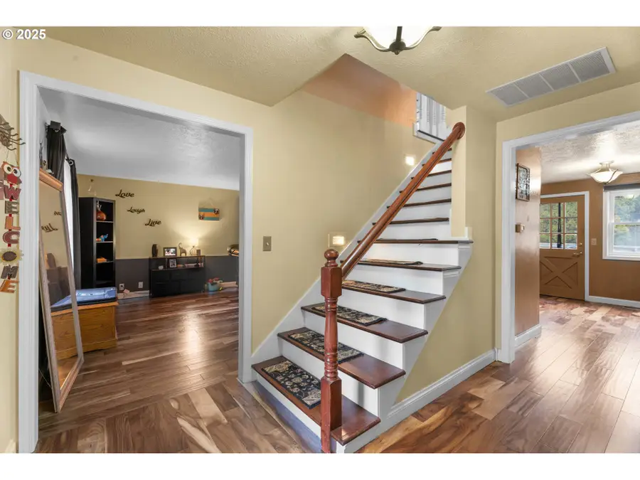 1335 Neahkahnie St Se, Salem, OR 97301 - Image #3