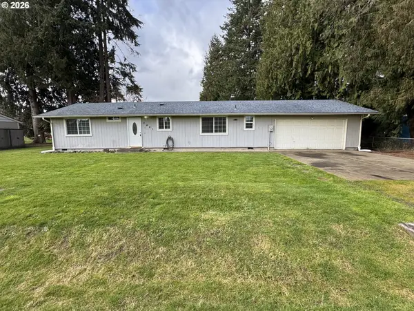 2421 32nd Ave, Longview, WA 98632