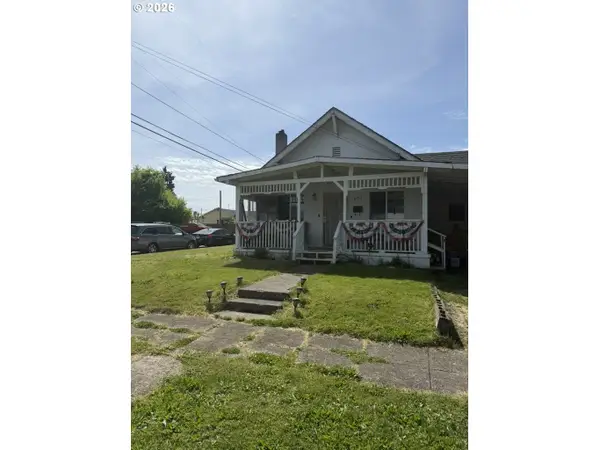690 S 6th St, Independence, OR 97351