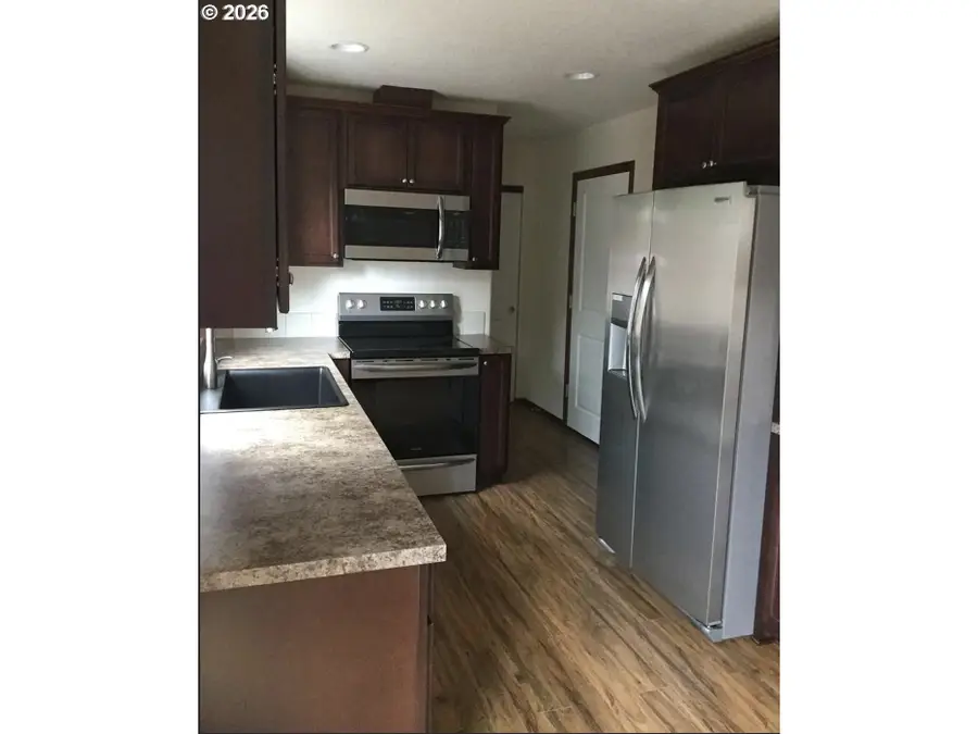 2013 NW Bella Vista Dr, Gresham, OR 97030 - #3