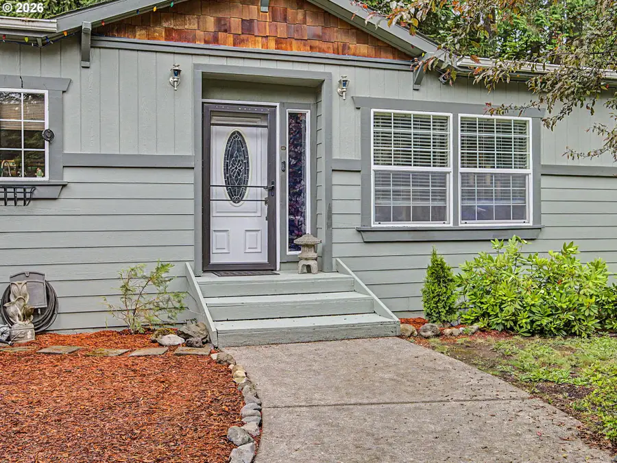 24683 E Cedar Hill Pl, Welches, OR 97067 - #3