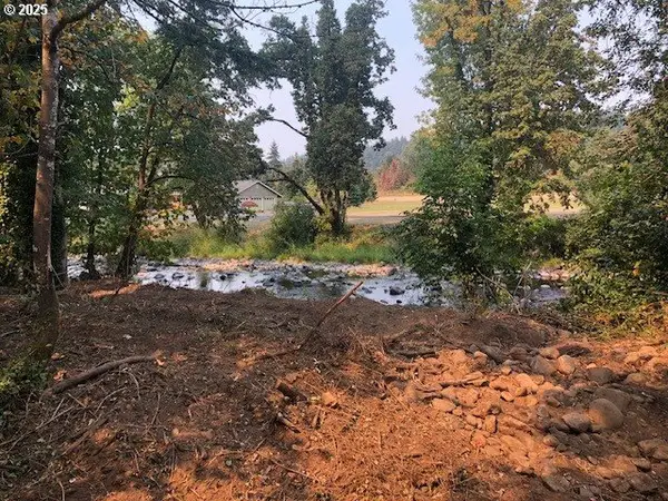 17857 S Abiqua, Silverton, OR 97381