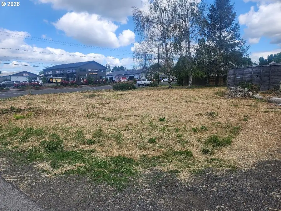4762 Lancaster Dr, Salem, OR 97305 - #3