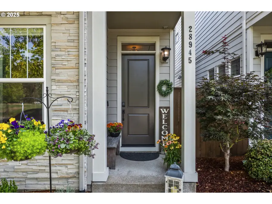28945 SW Costa Cir, Wilsonville, OR 97070 - Image #2