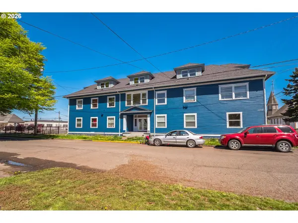 2214 5th St, Tillamook, OR 97141