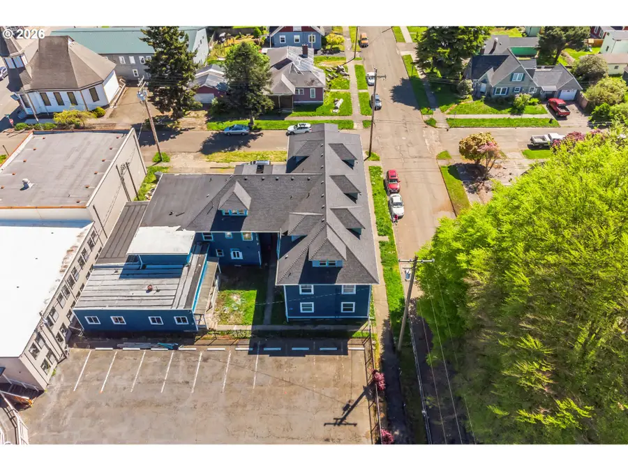 2214 5th St, Tillamook, OR 97141 - #2