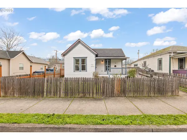 1321 SE Mill St, Roseburg, OR 97470