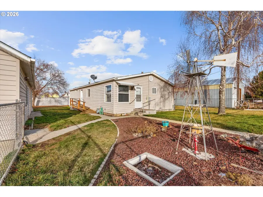2106 Colorado Pl, Baker City, OR 97814 - #2
