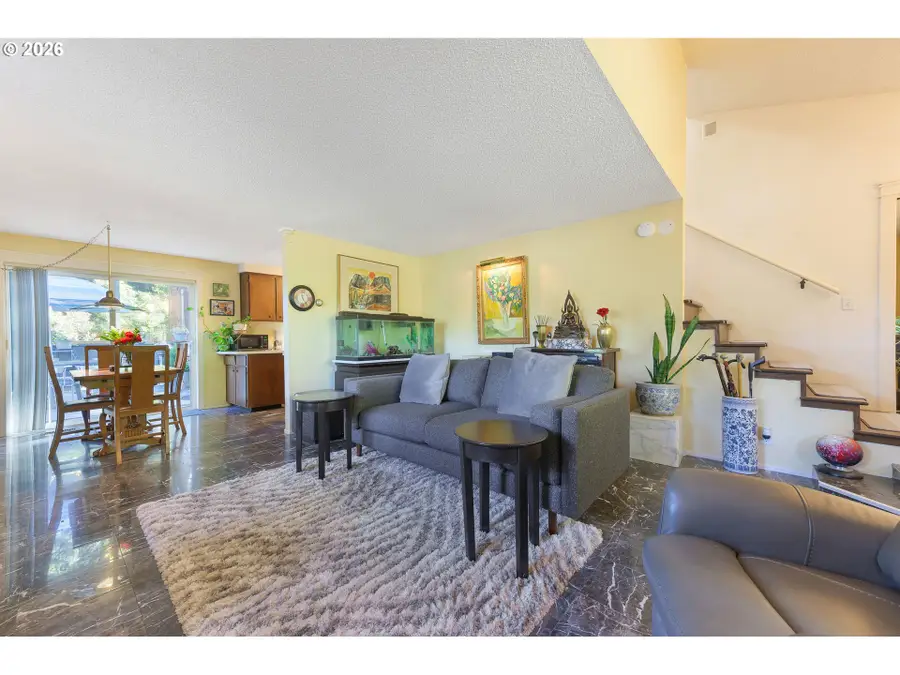 4425 Hilyard St, Eugene, OR 97405 - #3