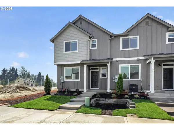527 Upland Ave, Woodburn, OR 97071