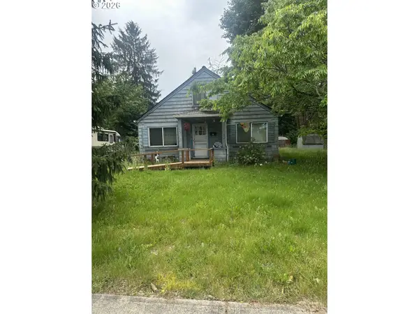 324 NW Garibaldi St, Hillsboro, OR 97124